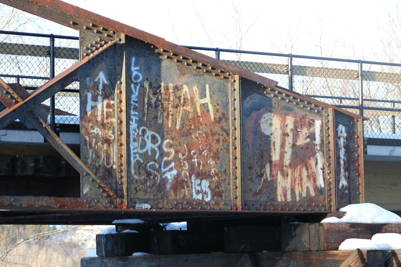 End of truss
